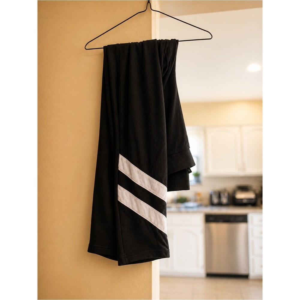 #167 - Torrid Size 3 Black and White Soft Leggings with White Stripes